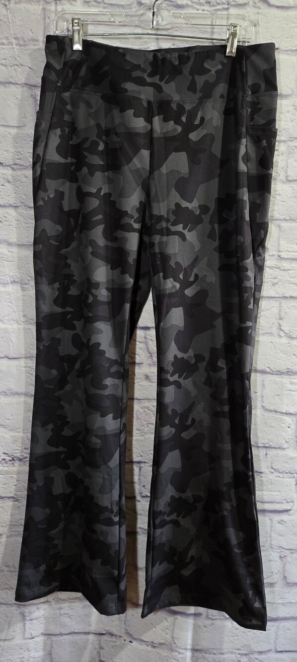 Firstway Black Gray Camo Bell Bottom Women Leggings XL Stretch Pockets